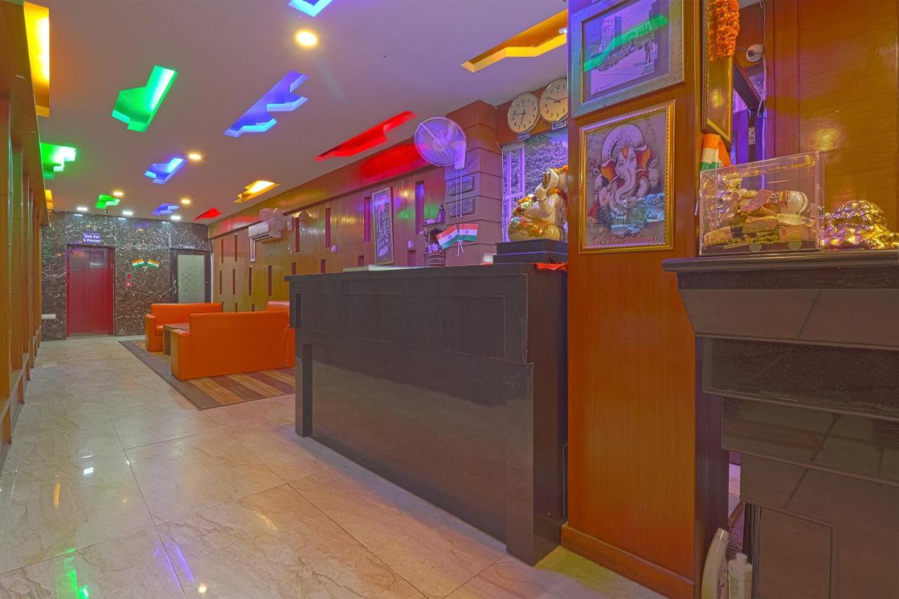 Oyo 834 Shree Balaji Hotel Faridabad Exterior photo